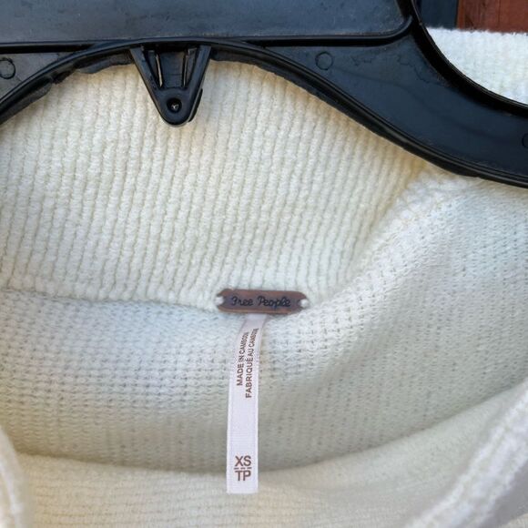 Free People Ottoman Slouchy Tunic Ecru Cream size XS NEW - Picture 8 of 8